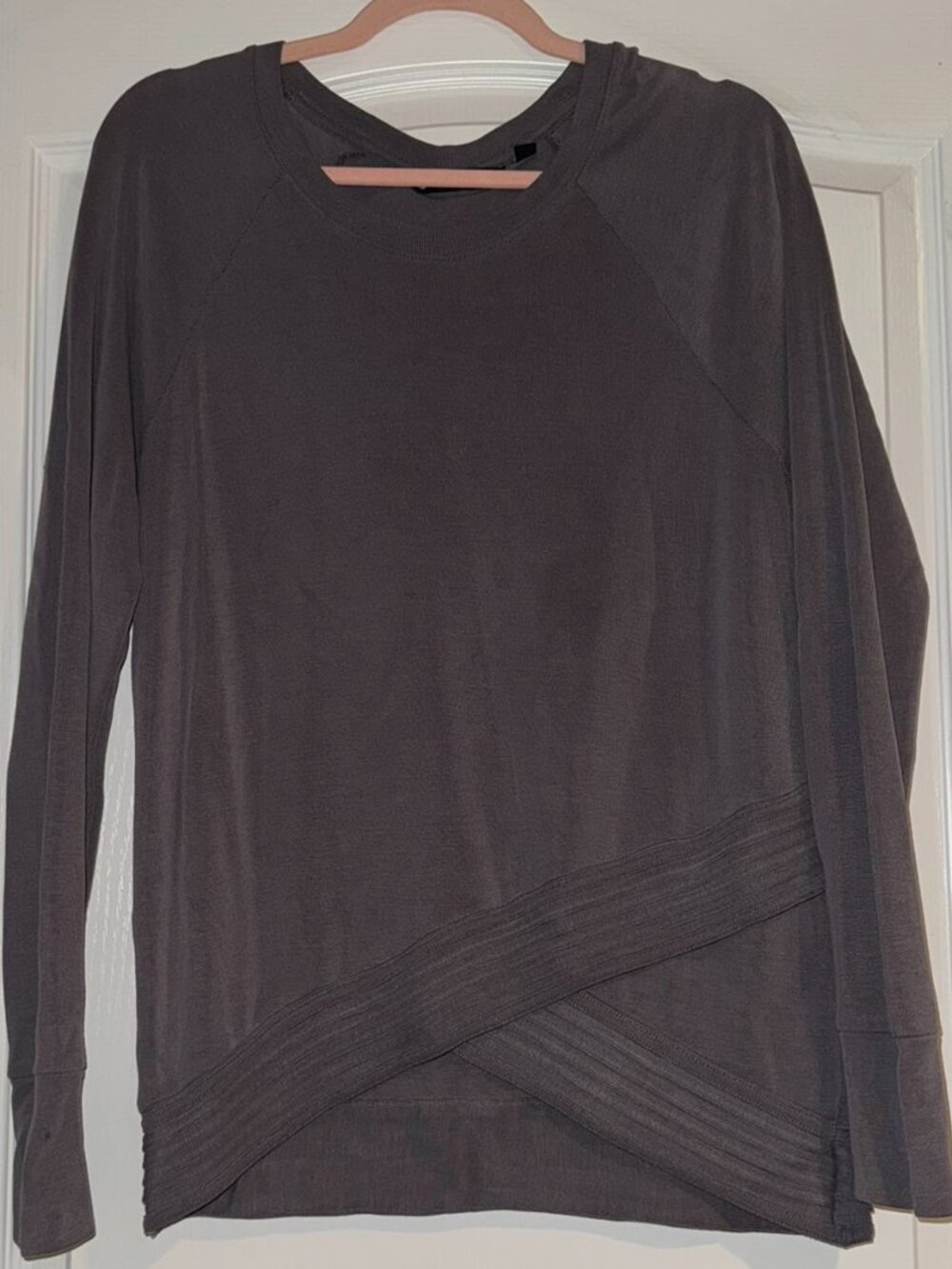 ATHLETA WOMEN'S BEYOND SOFT LONG SLEEVE CRISS CROSS SWEATSHIRT TOP